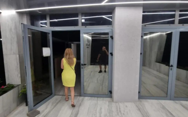 Denis Apartament 2 Camere