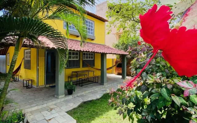 O Hostel