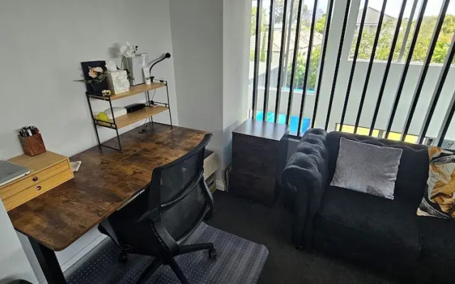 Architect 4BR w Pool River Walk