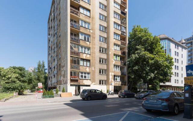 Apartment Srebrna With a View by Renters