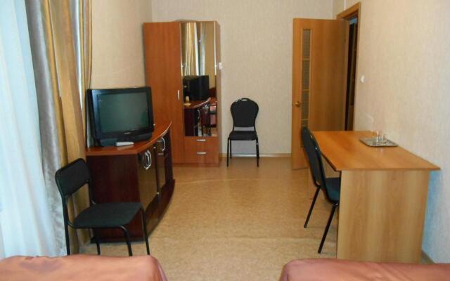 Avrora Hotel