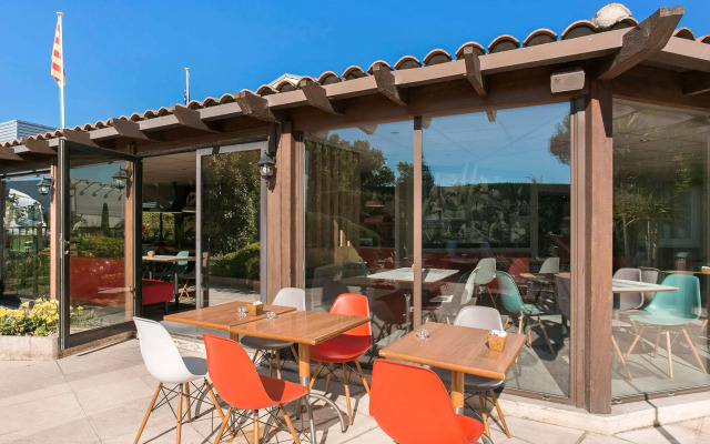 ibis Avignon Sud