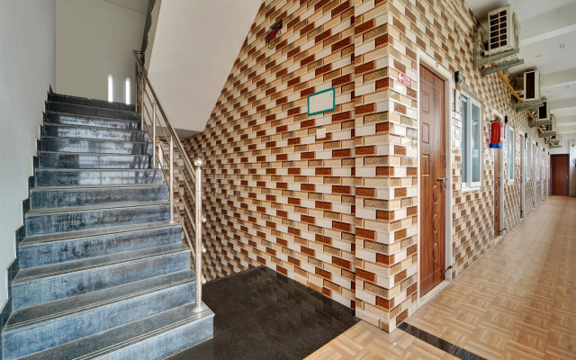 Super Hotel O Jaganath Nagar Near Hopes College