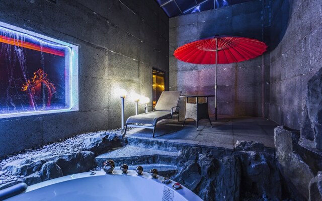 Qingdao Heng Bo Hotel