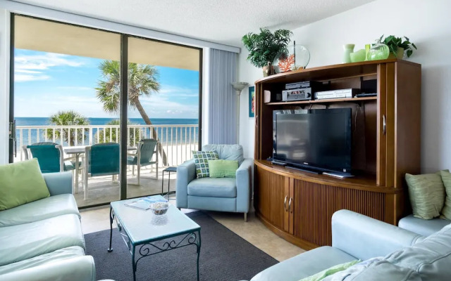 Sand Castle by Plumlee Vacation Rentals