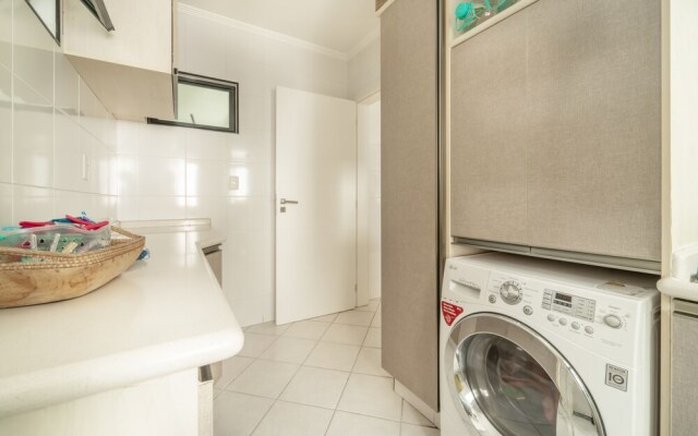 Lindo Apartamento p 08 pessoas em Bombas