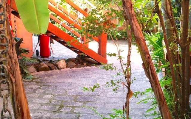 VELINN Pousada Ponta do Pequeah