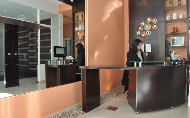 Cimma Suites Apart-Hotel