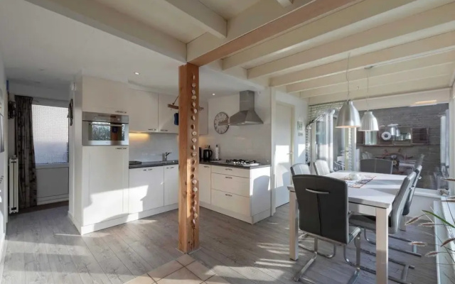 Duinland 183 Bungalow With Large Garden