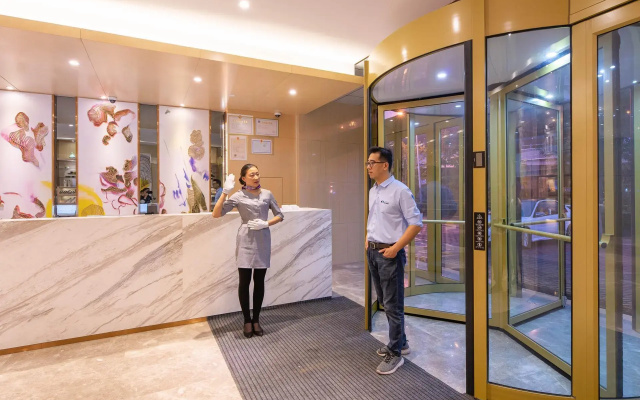 Lavande Hotel (Jinan Station Jiluo Road Subway Station Branch)