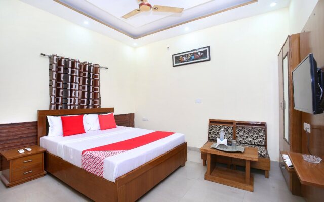 Hotel Amarpali By OYO Rooms