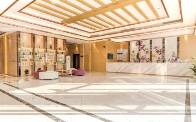 Lavande Hotel (Maoming Dianbai Wanda Plaza) – Lobby – Maoming