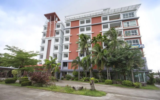 Santiphap Villa & Hotel