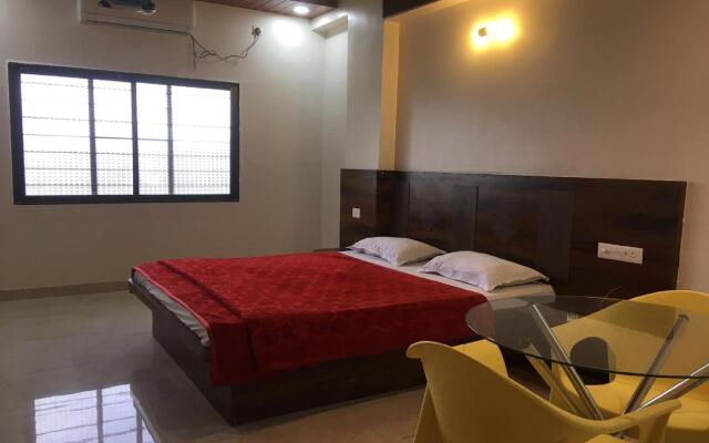 OYO 82156 Shivanand Executive