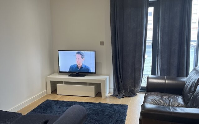 Remarkable 2-bed Apartment in Southampton