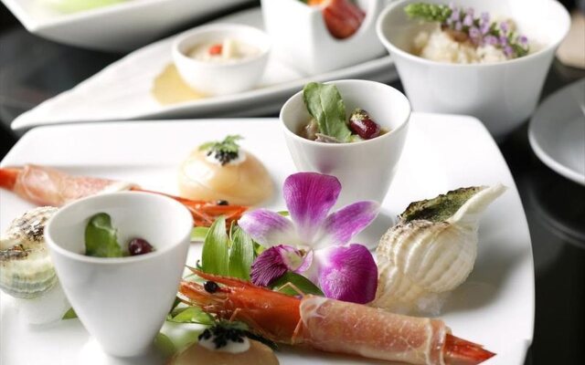 SUICHOKAN - Caters to women