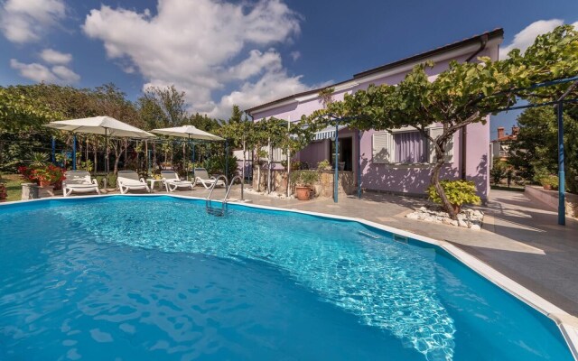 Amazing Home in Vinez With Wifi and 3 Bedrooms