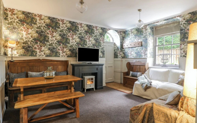 Trefoil Cottage