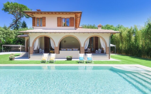 Villa Arcadia 12 in Marina di Pietrasanta