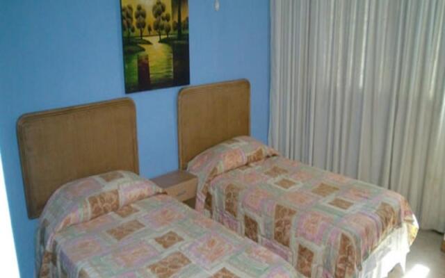 Hotel Miramar Suites