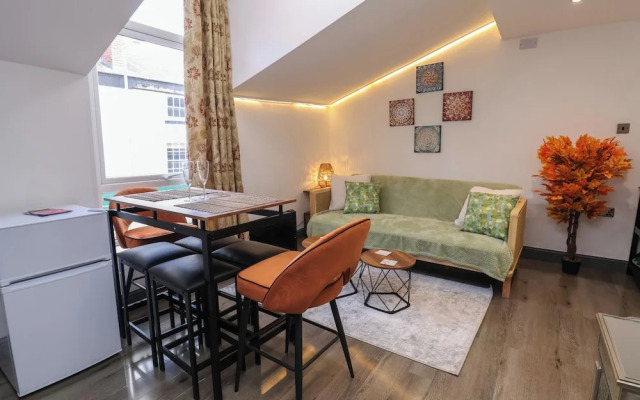 The Cloud Apartment 2