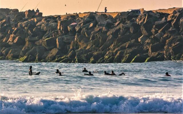 Seaweed Surf House