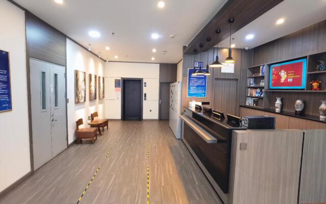 Hanting Hotel Beijing Yansha Xinyuanli