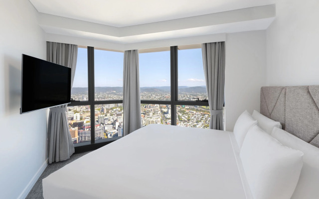 Meriton Suites Adelaide Street, Brisbane
