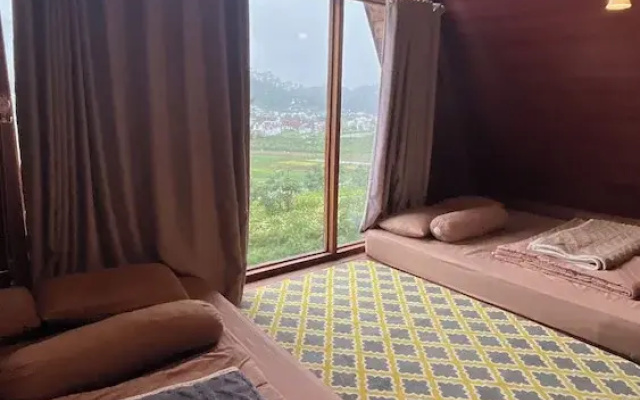 Padangsari Cabin House