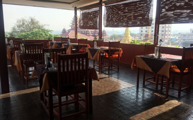 Inle Star Hotel