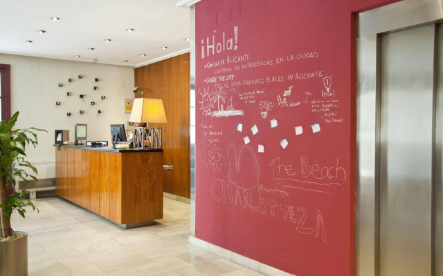 TRYP Ciudad de Alicante Hotel