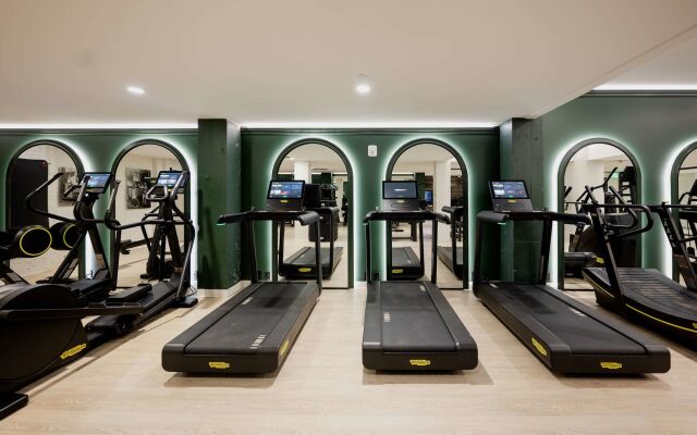 Hotel Fort Des Moines, Curio Collection by Hilton