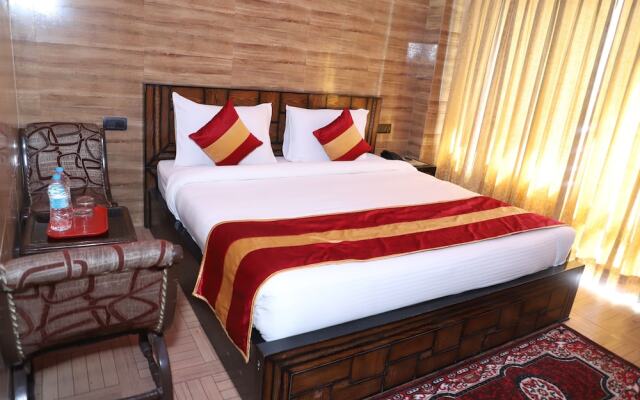 Chanakya Resort