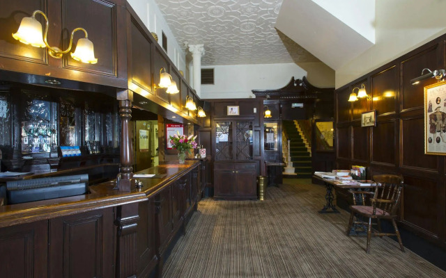 Brit Hotels Elephant Castle