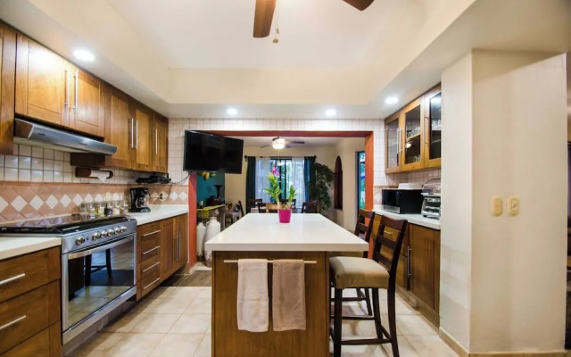 Marina Vallarta Casa Gallos