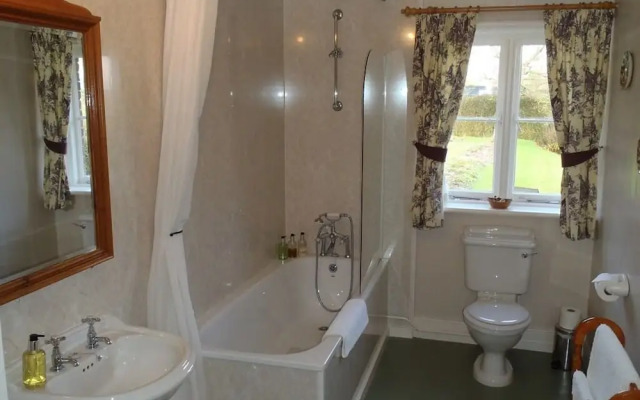 Manor Farm B & B
