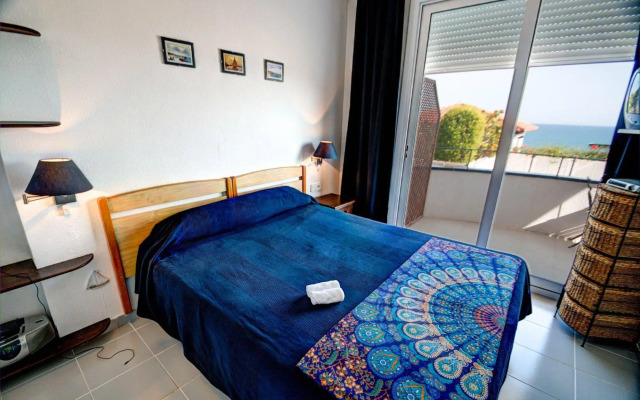 Apartment by the Sea