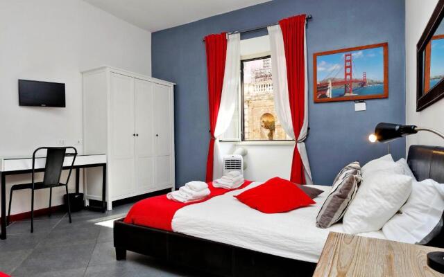 Cozy Apartment Fabia 300 mt from Colosseum