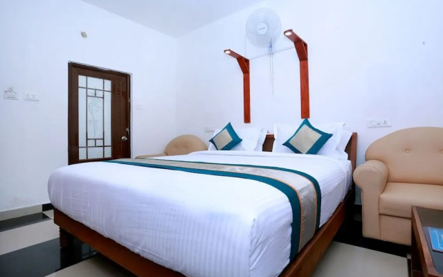Hotel River Moon by OYO Rooms