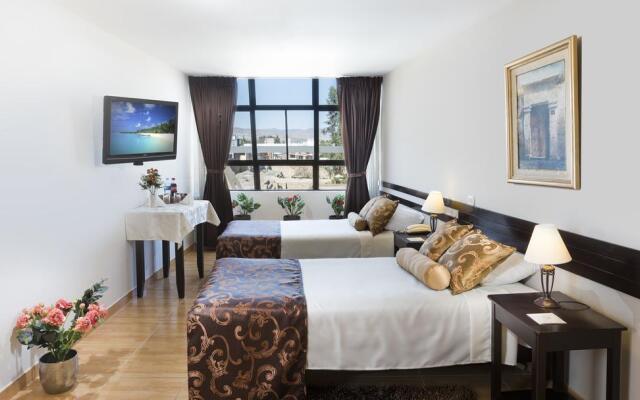 Hotel Corregidor by Cassana