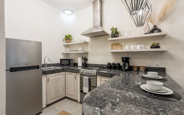 1BR Rooftop King Suite Casita in Centro