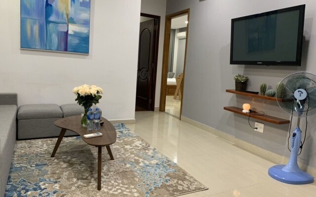 City House Apartment - Sunshine Residence