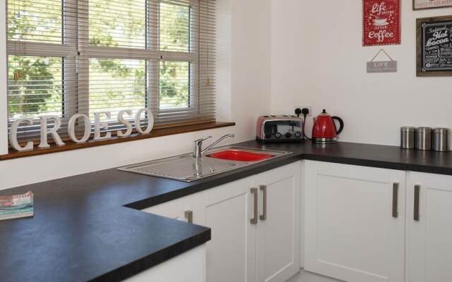 Great House for Large Groups, Lots of Space and Large Garden