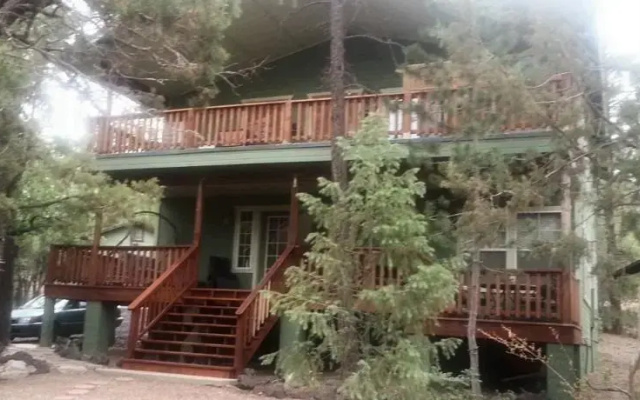 White Mountain Retreat