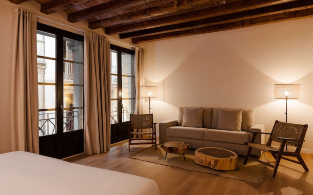 Los Arcos Hotel Gothic Quarter, Sonder
