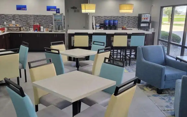 Best Western Heartland Inn