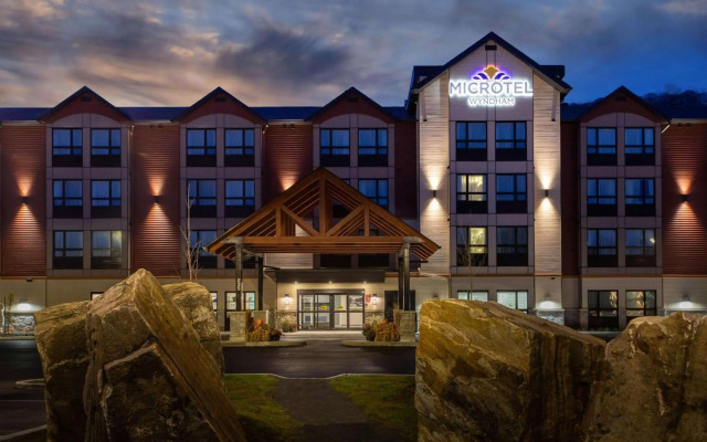 Microtel Inn and Suites by Wyndham Mont Tremblant