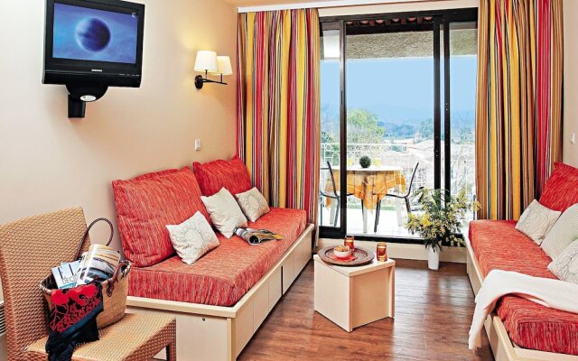 Provençal Apartment Near the Beautiful bay of Saint-tropez