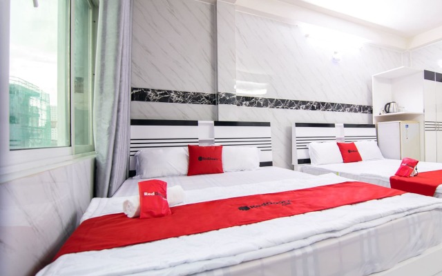 RedDoorz Plus near Ben Thanh Market – Guest Rooms – Ho Chi Minh City