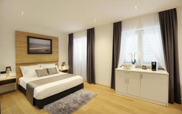 Rooms Bura i Jugo